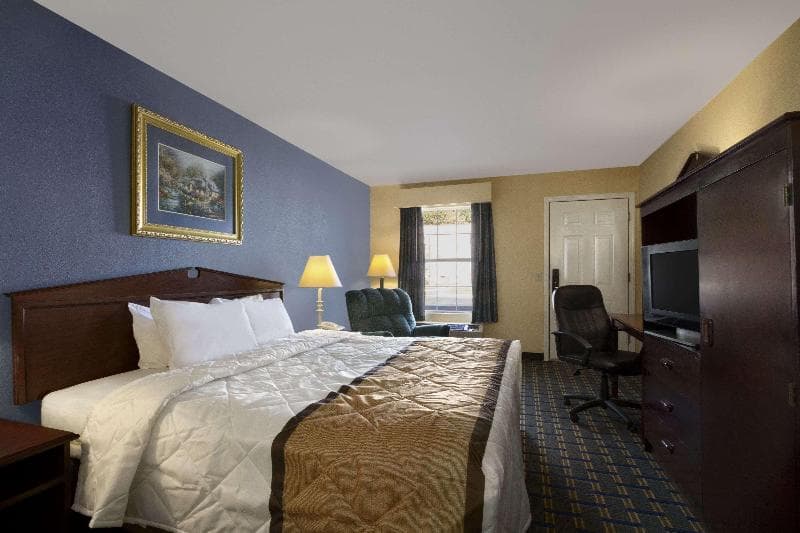 Travelodge By Wyndham Covington 3