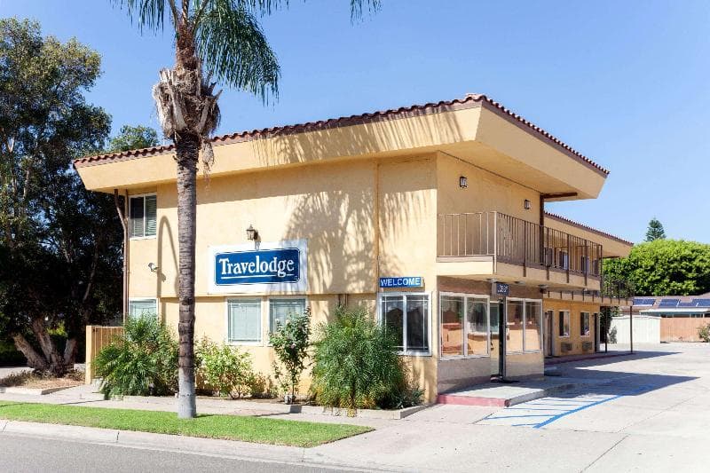 Travelodge By Wyndham Brea 2