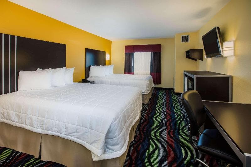 Days Inn & Suites By Wyndham Augusta Near Fort Gordon 5