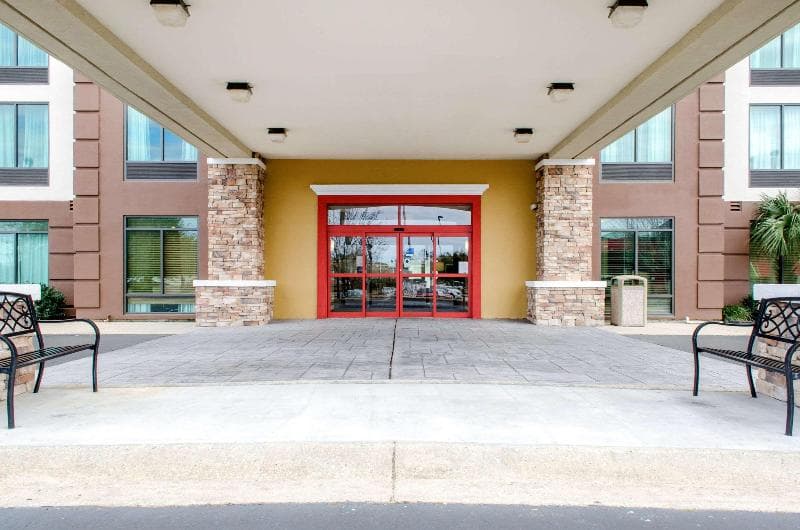 Comfort Inn & Suites Biloxi-D'Iberville 2