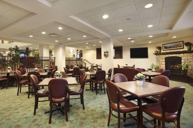 Comfort Inn & Suites 5