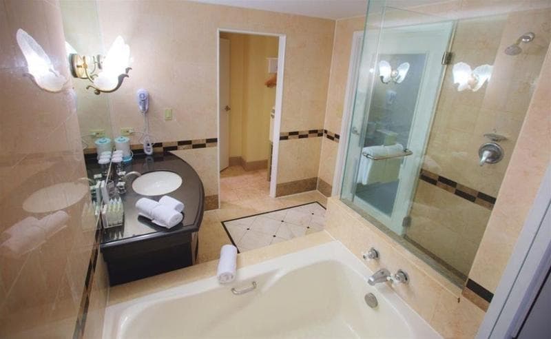 The Royal Orchid Guam Hotel 4