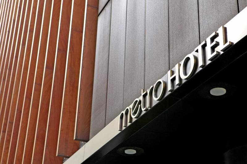 Metro Hotel 3
