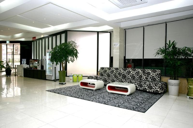 E Cheonan Hotel (Adults Only) 3