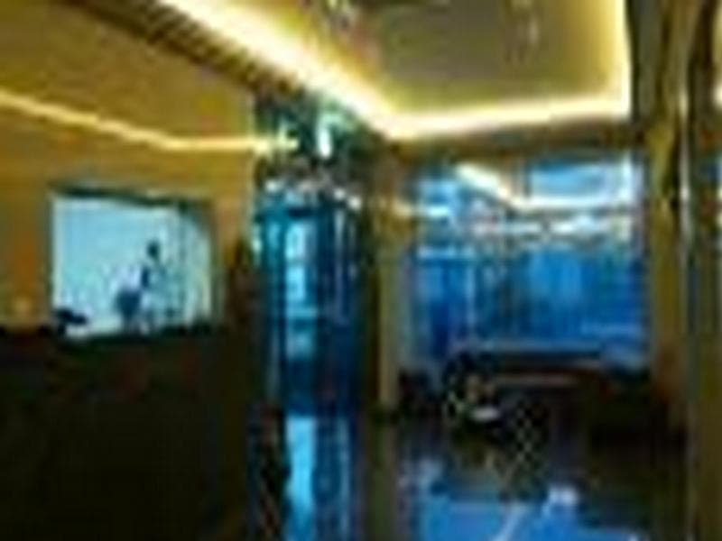 Hotel W Topdong main