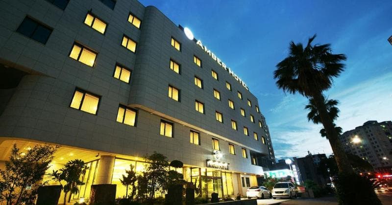 Amber Hotel 3
