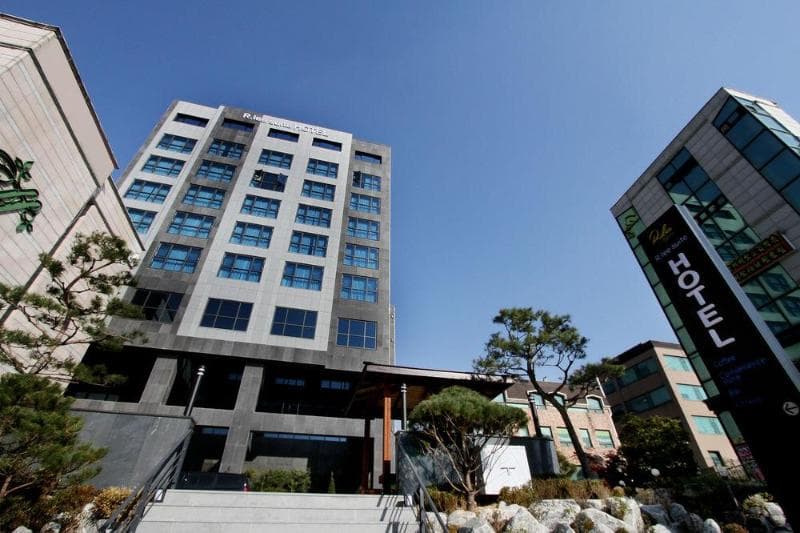 Brown Dot Incheon Songdo Hotel 3