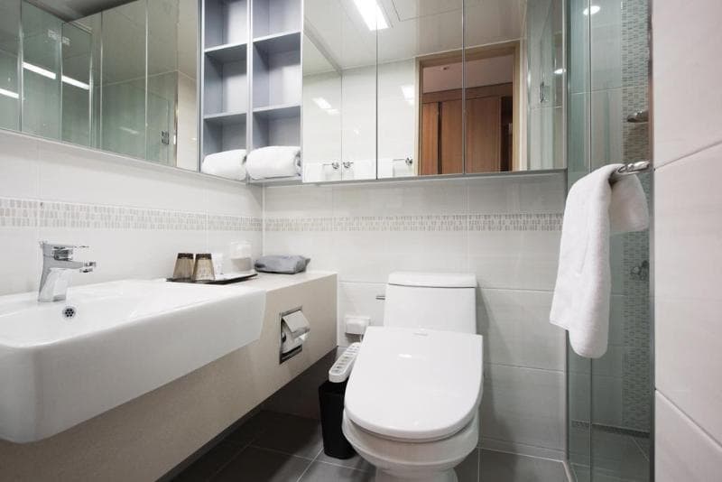 Crown Harbor Busan 4