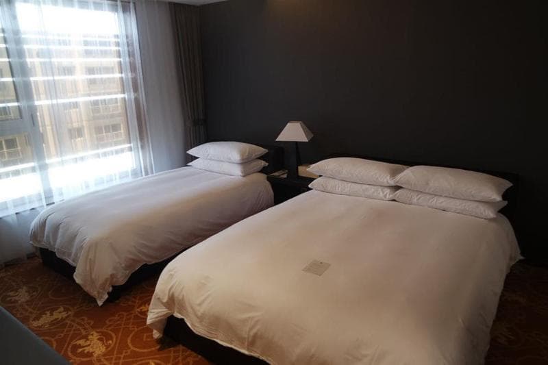 Hotel Leo photo 1