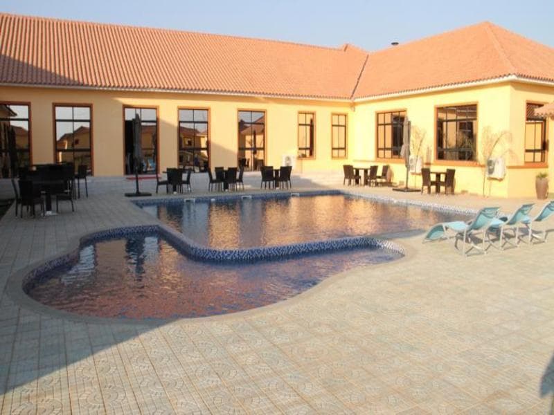 Ritz Lauca 1