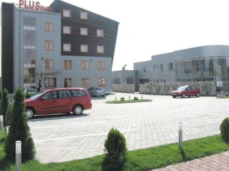 Plus Hotel 3