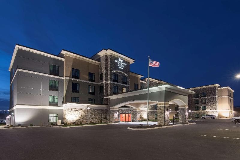 Homewood Suites by Hilton Cleveland/Sheffield 5