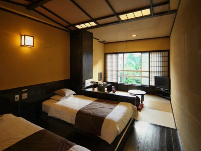Unzen Fukudaya (Adults Only) 5