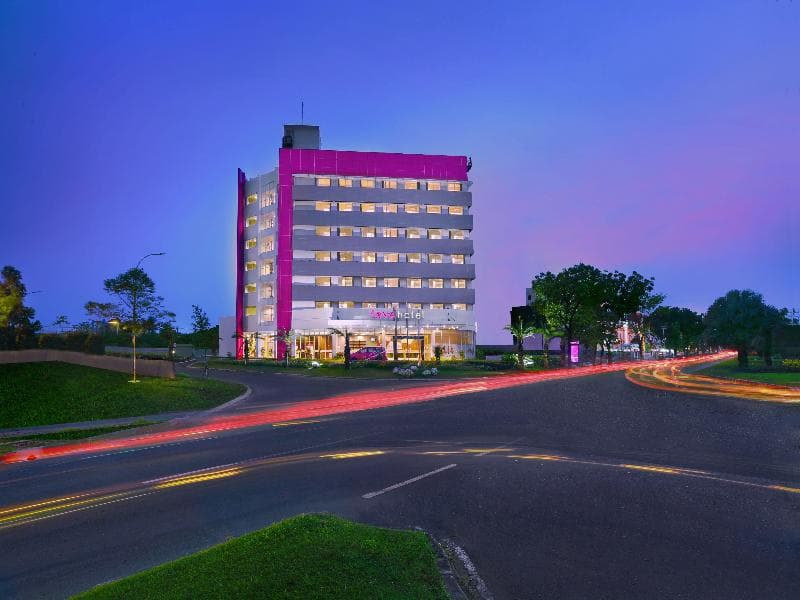 Favehotel Jababeka Cikarang 1