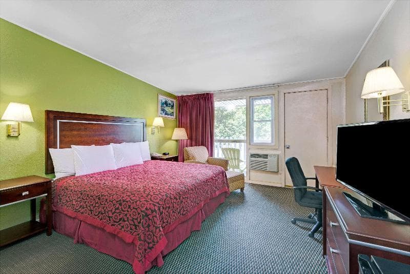 Days Inn Kittery 3