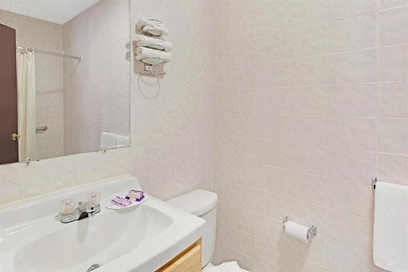 Knights Inn Pine Brook photo 1