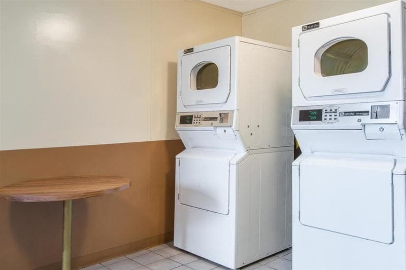 Knights Inn South Amboy/Garden State Parkway South 3