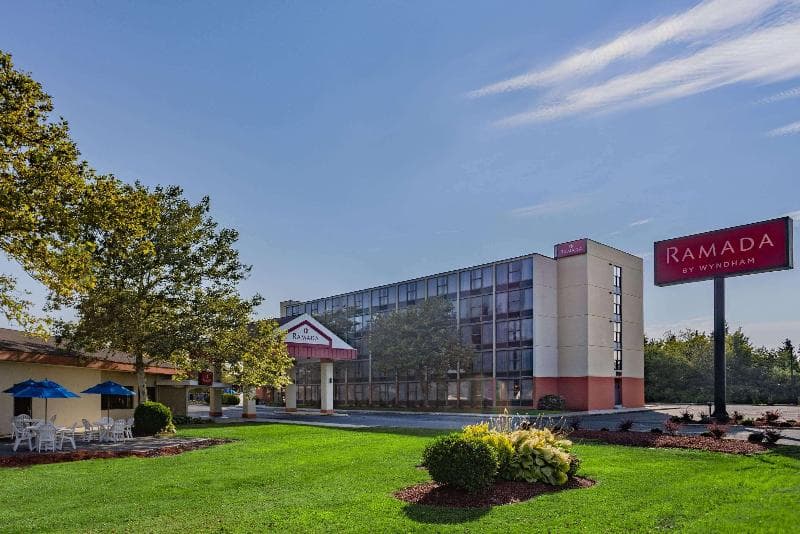 Ramada by Wyndham West Atlantic City 3