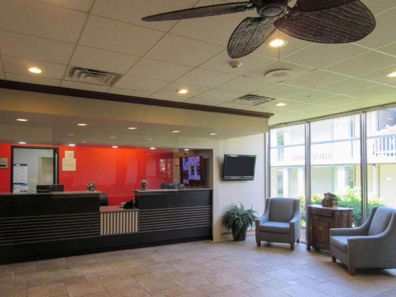 Quality Inn Wayne Fairfield Area 4