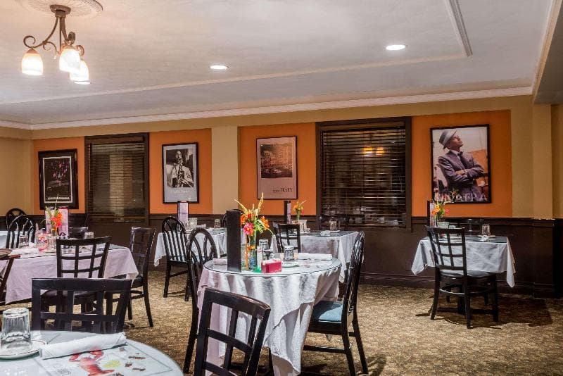 Ramada By Wyndham Middletown Newport Area 4