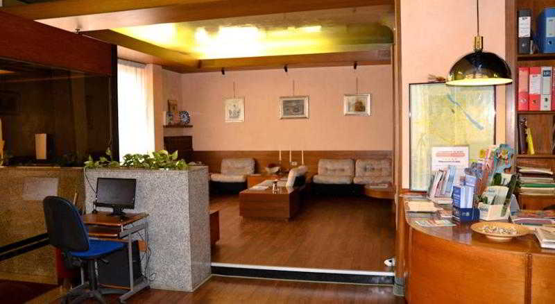 Hotel Salieri 3