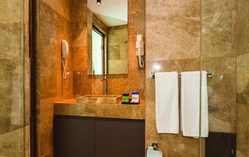 Blueway Historical Hotel 5