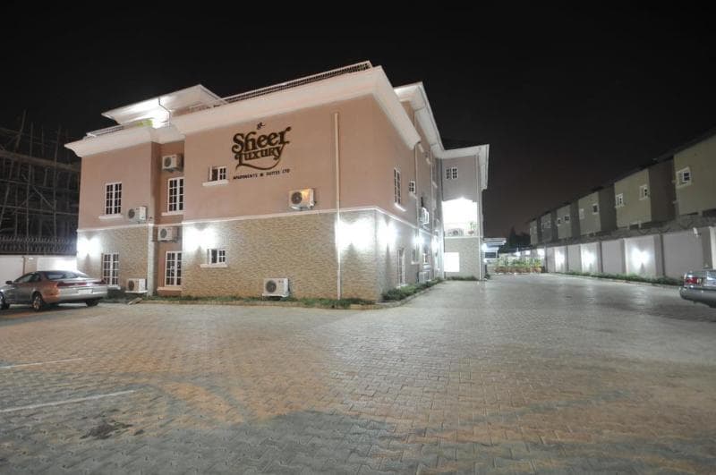 Sheer Luxury Apartment And Suites photo 1