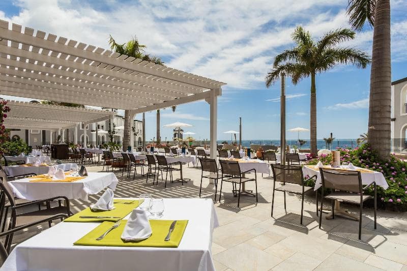 Royal Palm Resort & Spa - Adults Only 2