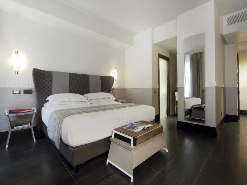 Unica Suites Roma 5
