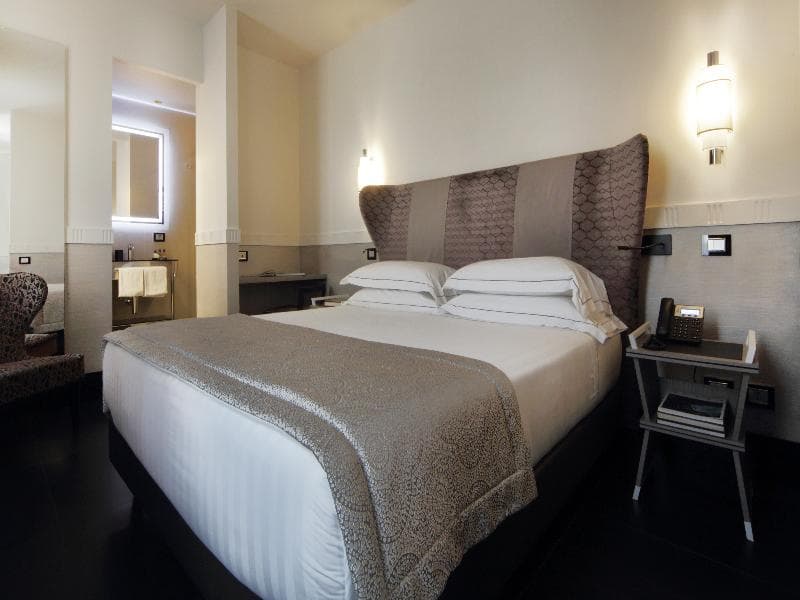 Unica Suites Roma 4