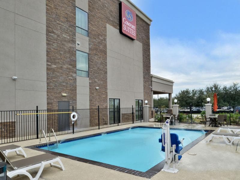 Comfort Suites Near Westchase On Beltway 8 2