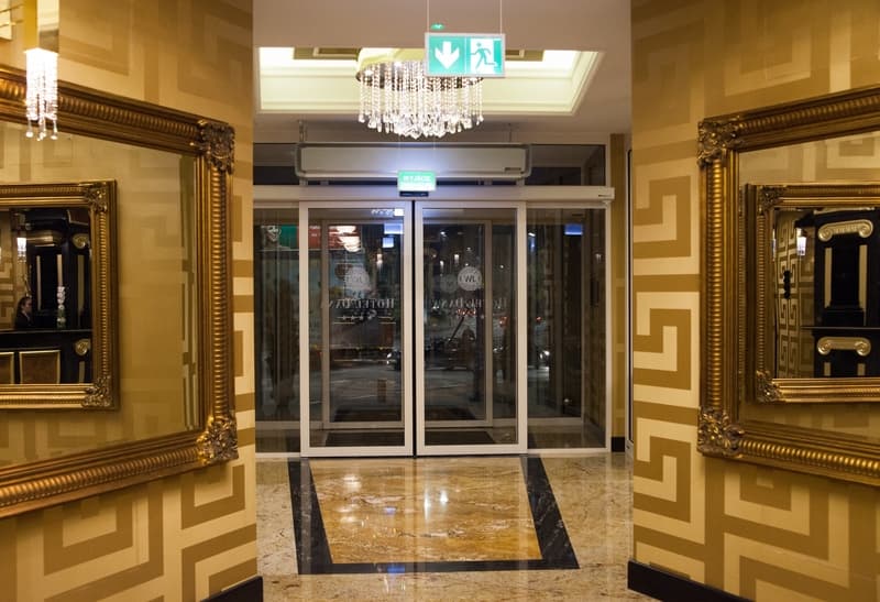 Hotel Dana 5