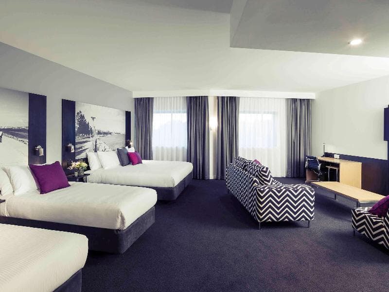 Mercure Newcastle Airport 5