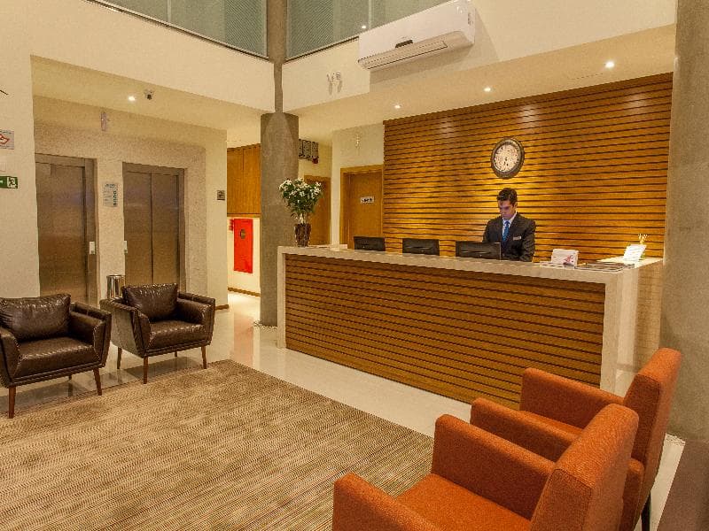 Marklin Hotel & Suites 4