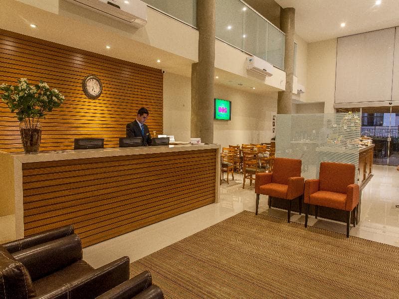 Marklin Hotel & Suites 5