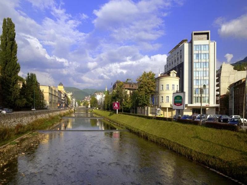 Courtyard Sarajevo 2