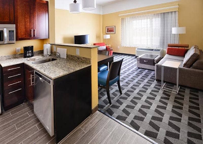 Towneplace Suites Laredo 2