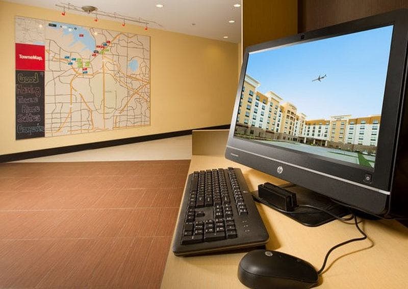 Towneplace Suites By Marriott Dfw Airport / Grapev 3
