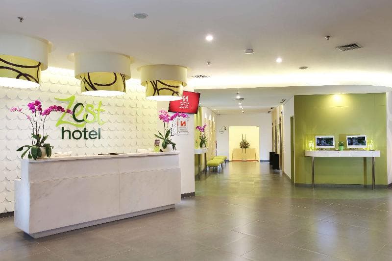 Zest Hotel Airport Jakarta 3
