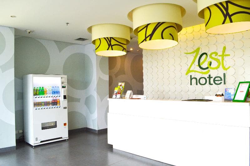Zest Hotel Airport Jakarta 4