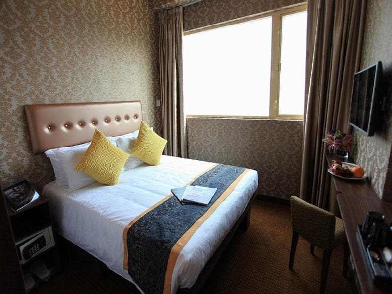 Grand City Hotel 5