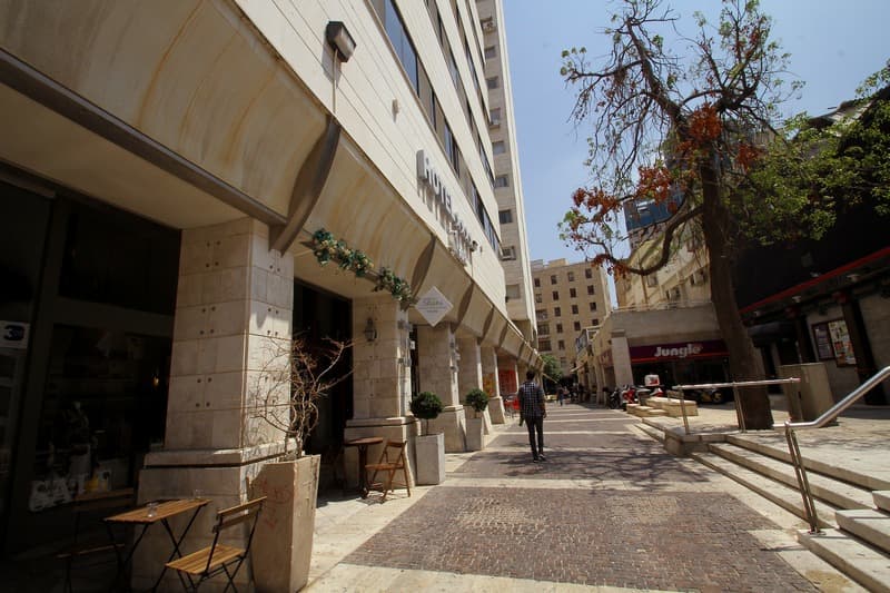 Shani Hotel main
