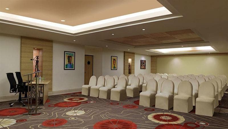 Lemon Tree Hotel Dehradun 3