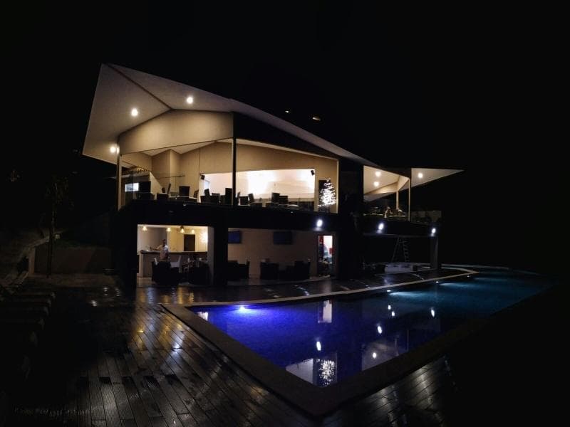 Nammbu Beachfront Bungalows 5