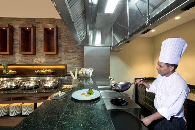 Hilton Garden Inn Dubai Deira 4