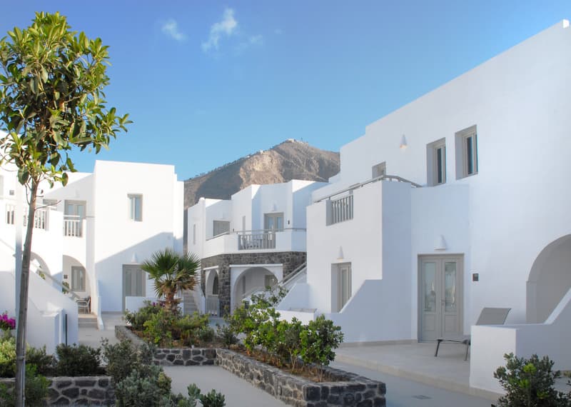 Aqua Blue Hotel 4