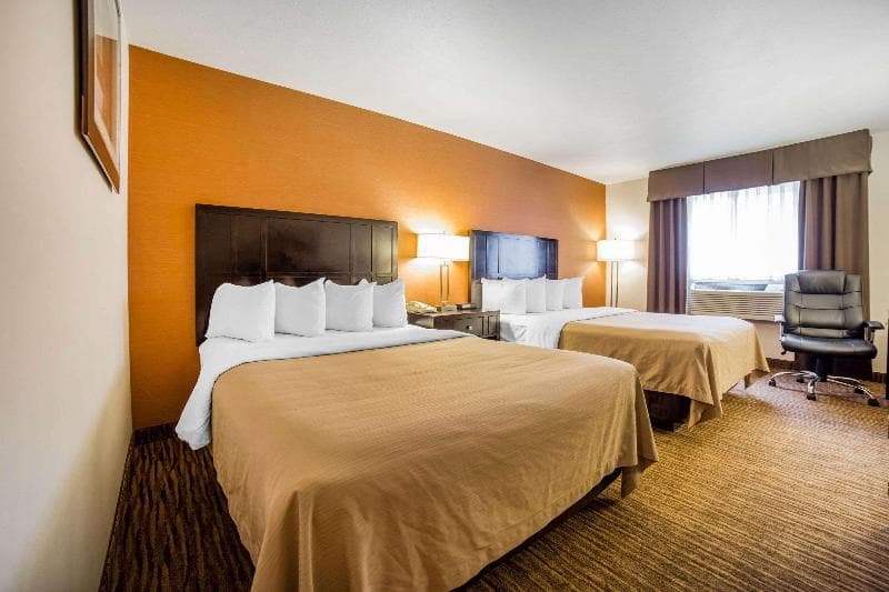 Quality Inn 3