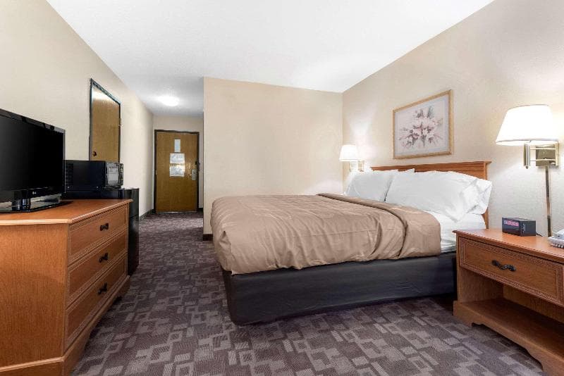Quality Inn Washington Court House 4