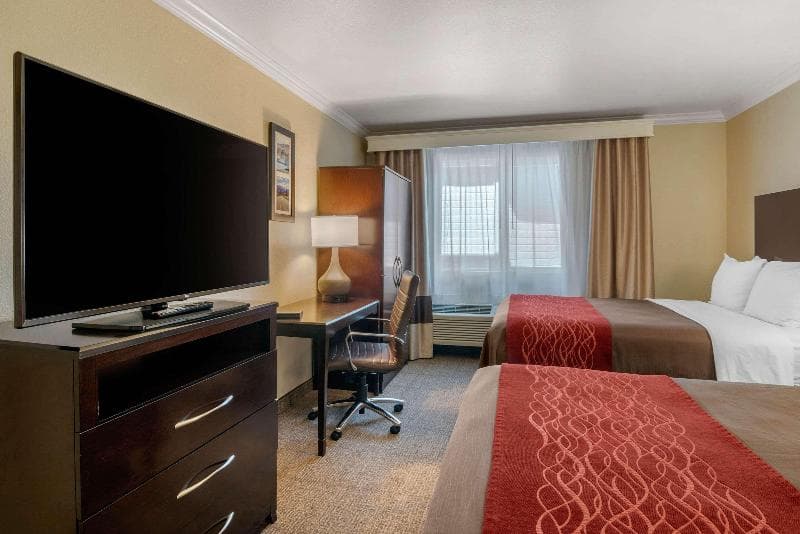 Comfort Inn Columbia Gorge 3
