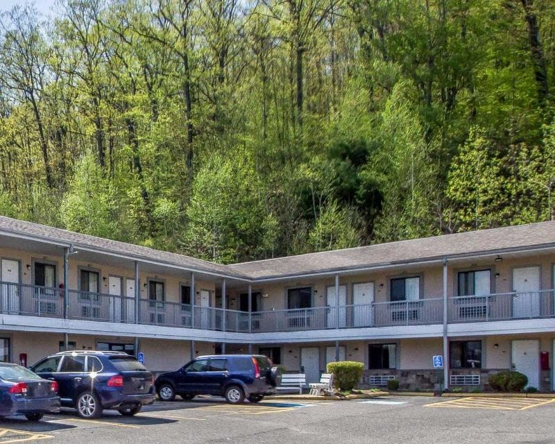 Americas Best Value Inn Torrington 4
